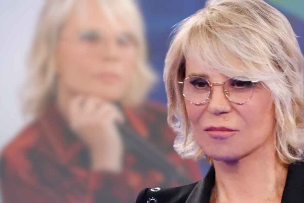 Maria De Filippi stravolge il suo programma